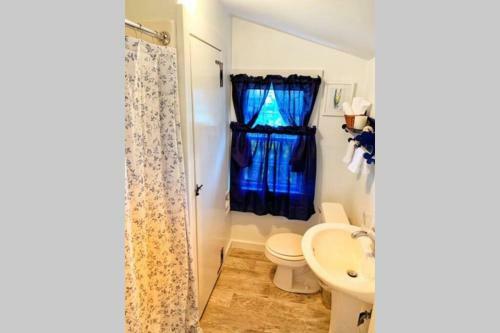 Private Beach Cottage For Two In Sconset!