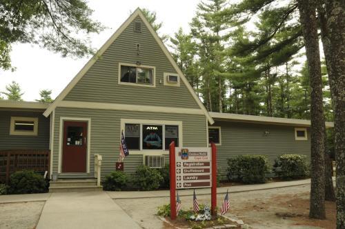 Gateway To Cape Cod Vacation Cottage 11