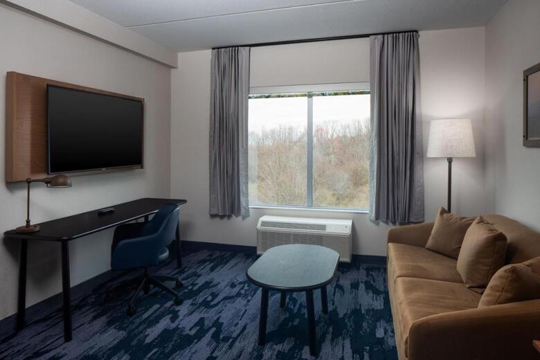 Hotel Fairfield By Marriott Inn & Suites Somerset