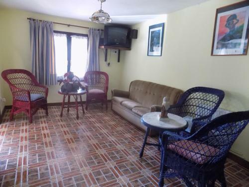 Hostal Posada La Ce�a