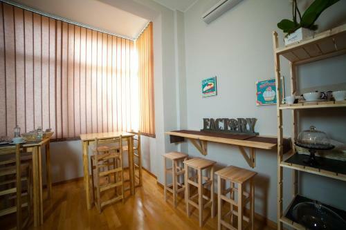 Bed & Breakfast Factory Design