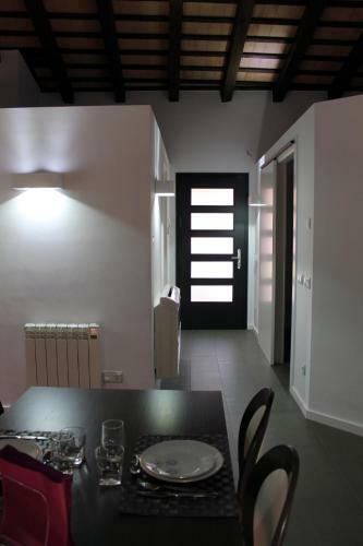 Apartaments Y Habitacions Entre Volcans