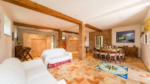Villa Casal Baroni 10&2