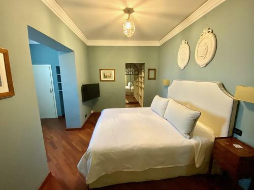 Hostal Palazzo Mantua Benavides Suites & Apartments