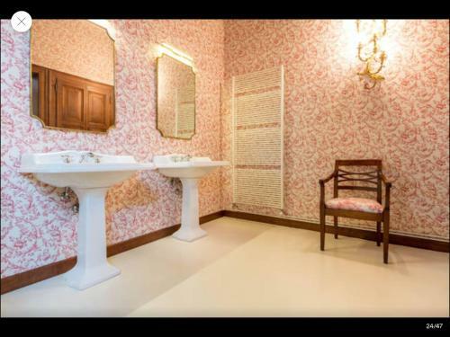 Hostal Palazzo Mantua Benavides Suites & Apartments
