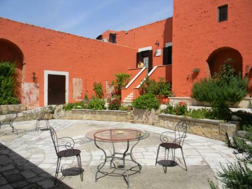 Dimora Del Falconiere B&B