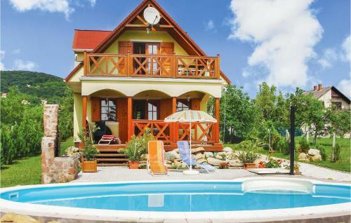 Holiday Home Tulip�n Utca-r�vf�l�p