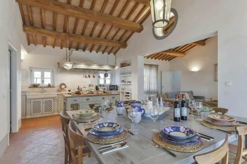Villa White Retreat