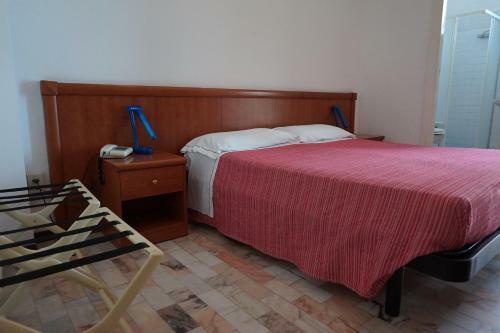 Hotel Caravan