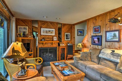 Idyllic Lake Leelanau Cottage With Dock And Fire Pit!
