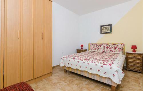 One-bedroom Holiday Home In Herceg Novi