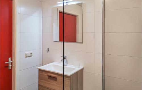 Stunning Home In Eext With Wifi And 3 Bedrooms