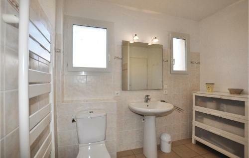 Beautiful Home In Narbonne Plage W/ 2 Bedrooms