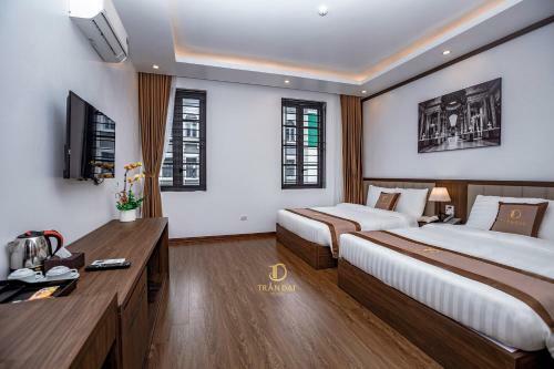 Tr?n ??t Hotel