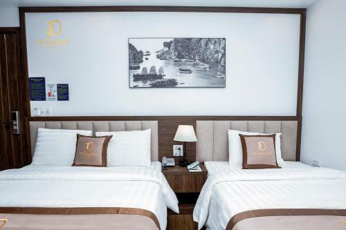 Tr?n ??t Hotel