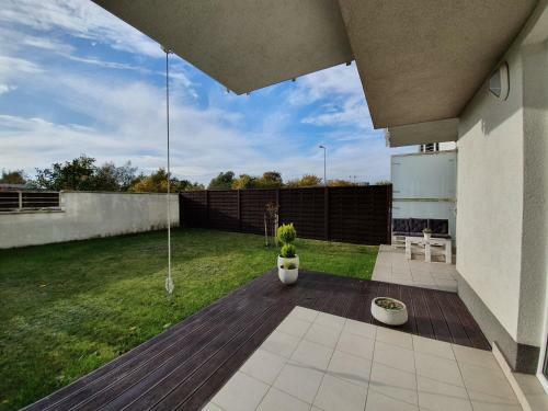 Apartament Z Ogrodem - Pot?gowska
