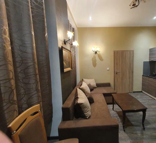 Lulu Apartments