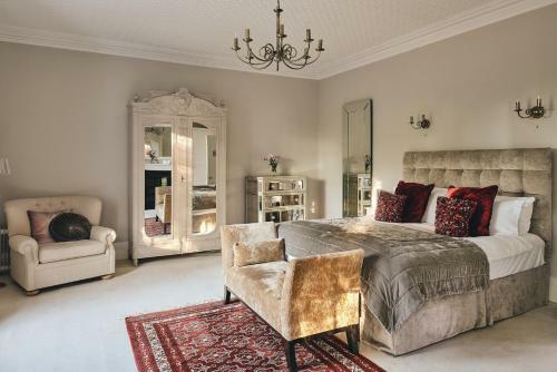 The Manor
