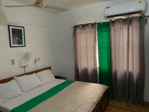 Hostal Hgl Guest House