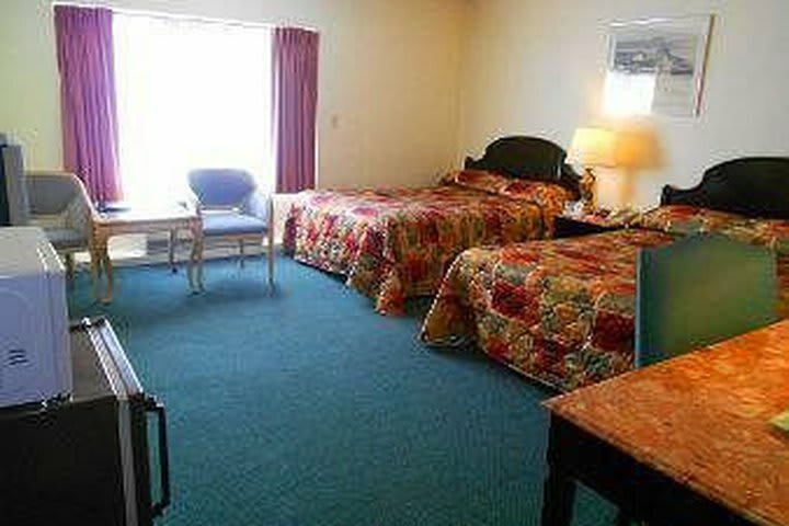 Howard Johnson Plaza Hotel Windsor
