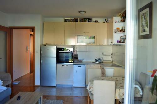 A&j Lux Apartment