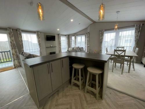 Platinum Lodge New Listing May 2021 Full Calendar Available