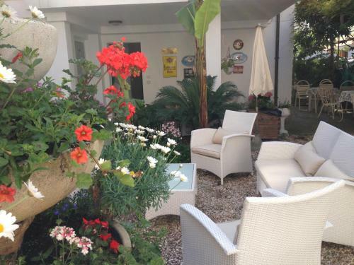 Noidue Hotel