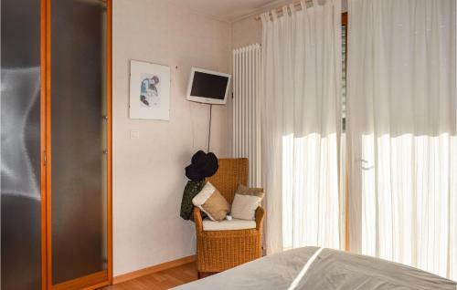 Nice Home In Hillion W/ Wifi And 4 Bedrooms