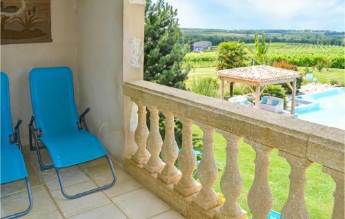 Stunning Home In St. Quentin de Caplong W/ 2 Bedrooms