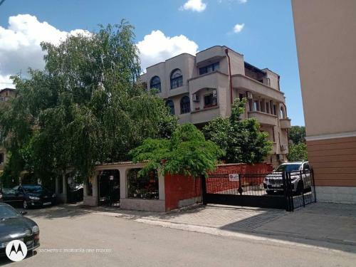 Hostal Dvete Brezi
