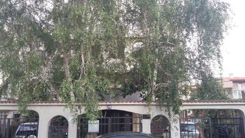 Hostal Dvete Brezi