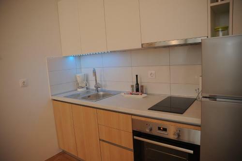 Amaros Apartment