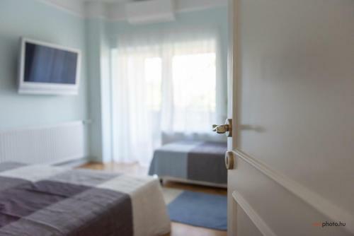 N�-ko Apartmanh�z