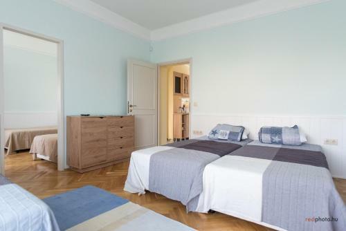 N�-ko Apartmanh�z