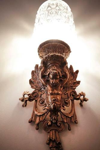 Artistic Central Apartment,freeparking