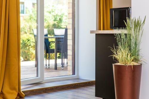 Sunny Garden Apartments Palanga