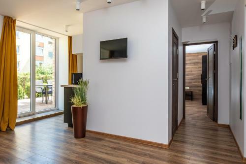 Sunny Garden Apartments Palanga