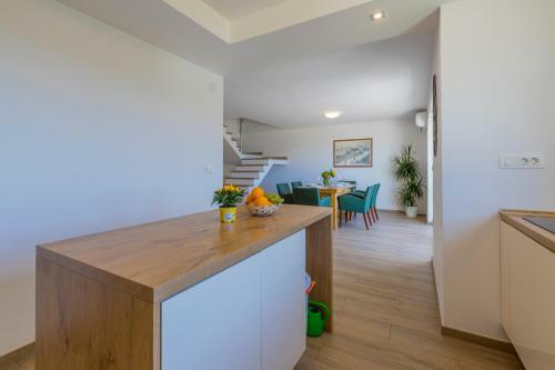 Apartments Dijana