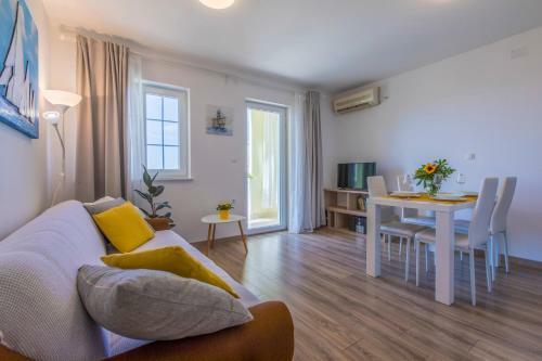 Apartments Dijana