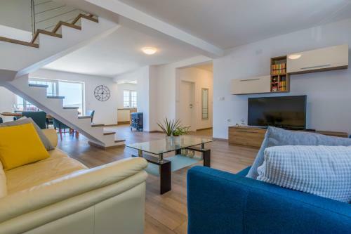 Apartments Dijana