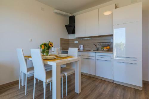 Apartments Dijana