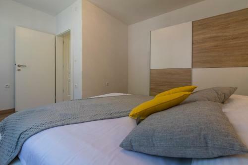 Apartments Dijana