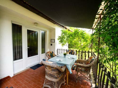 Liget Holiday Home