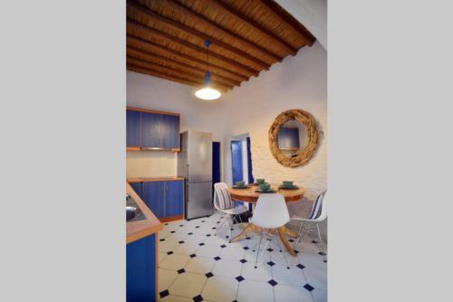 Barabas's Home - Traditional Home In Galissas