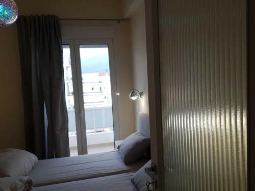Kalamata.house - Sunny And Modern Apartment With View!