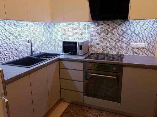 Kalamata.house - Sunny And Modern Apartment With View!