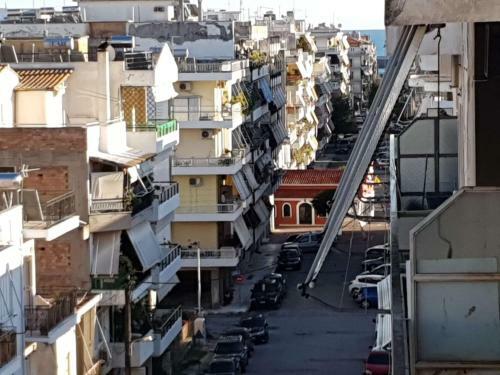 Kalamata.house - Sunny And Modern Apartment With View!