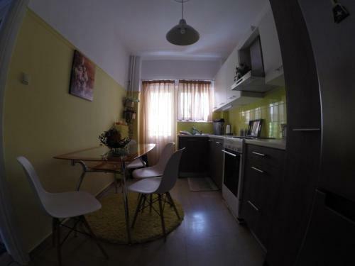George Apartment