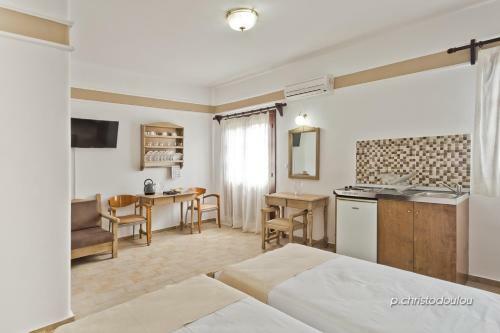 Apartamento Philoxenia Studios 3