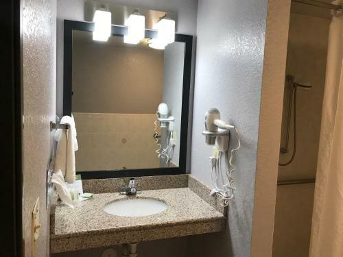Hotel Americinn Lodge & Suites Ankeny